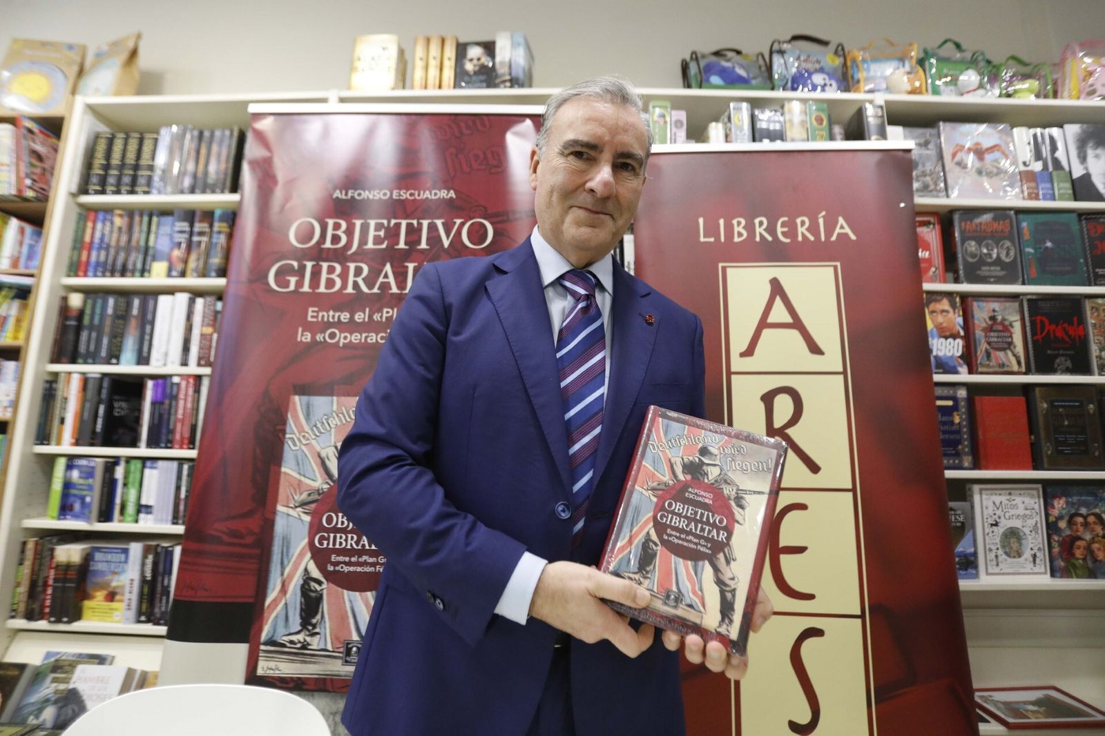 Alfonso Escuadra, con su nueva obra, este sábado en La Línea.