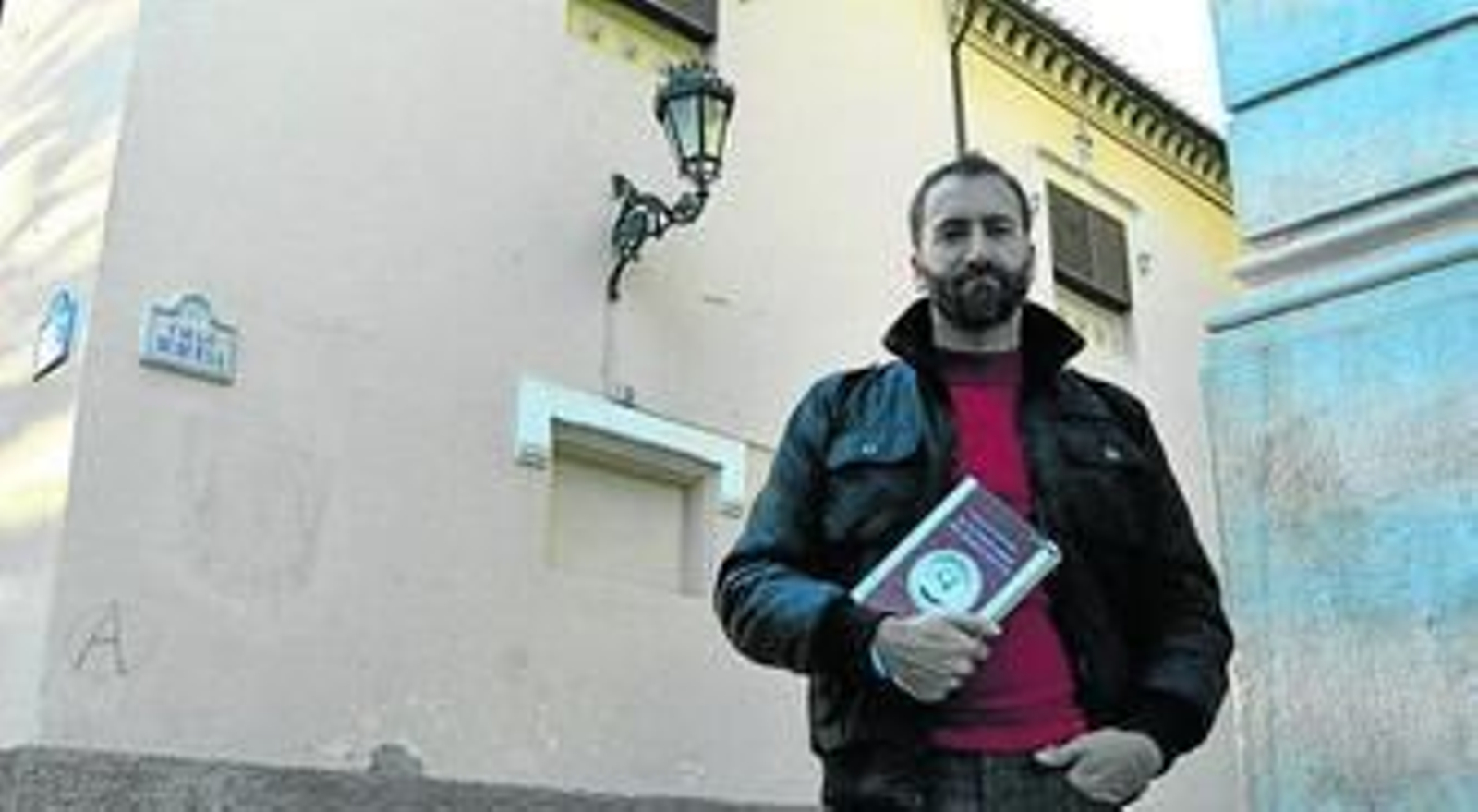 Antonio Luis Callejón, en la calle Duquesa, llamada así en recuerdo de María Manrique.