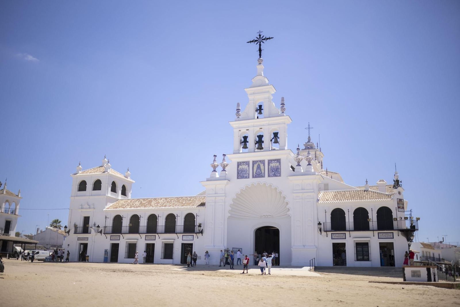 ¿Por qué la aldea del Rocío enamora?