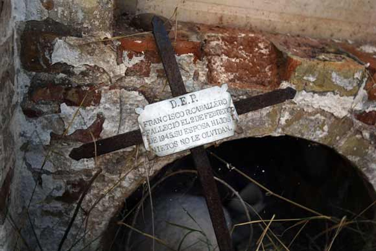 La Cuenca Minera de Huelva espera la recuperación de la explotación de Riotinto para que se le devuelva el esplendor a una comarca azotada por el paro

Foto: Fito Carreto