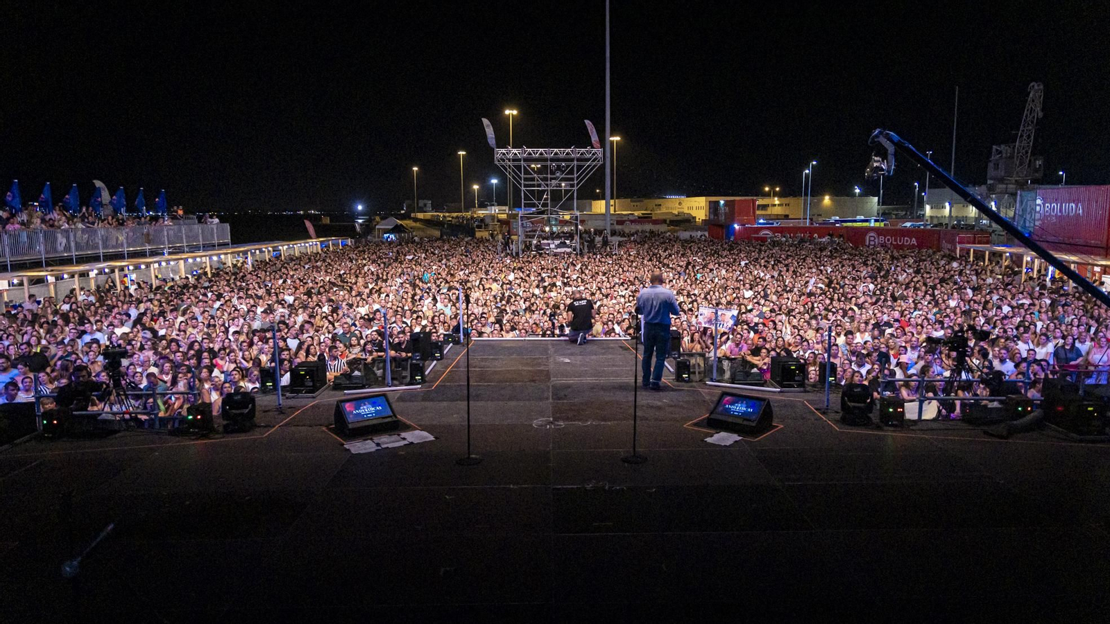 Las imágenes del concierto de despedida de Andy&Lucas en el muelle de Cádiz