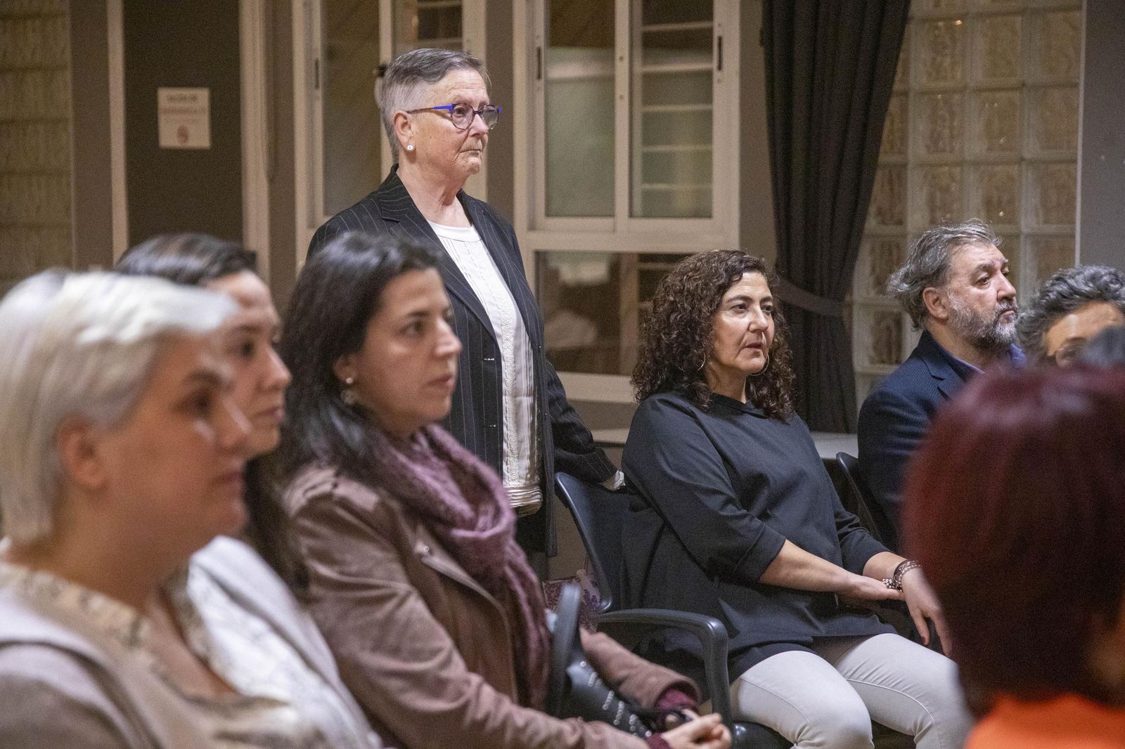 La Plataforma de Acción Feminista en Almería rinde homenaje a las mujeres de la Desbandá con su II Premio ‘Posidonia’ a Loli Sierra, vicepresidenta de la Asociación Memorialista de la Desbandá, en imágenes