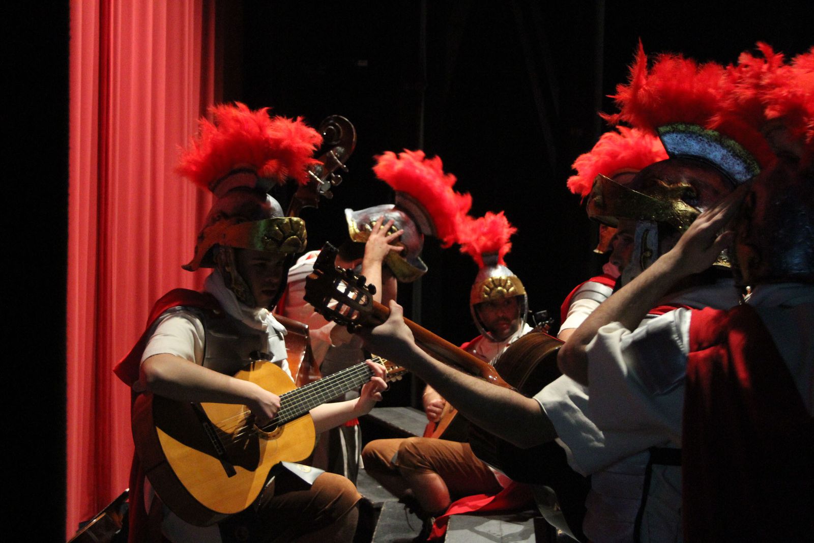 Imágenes del primer día de preliminares de concurso del Carnaval Colombino 2018