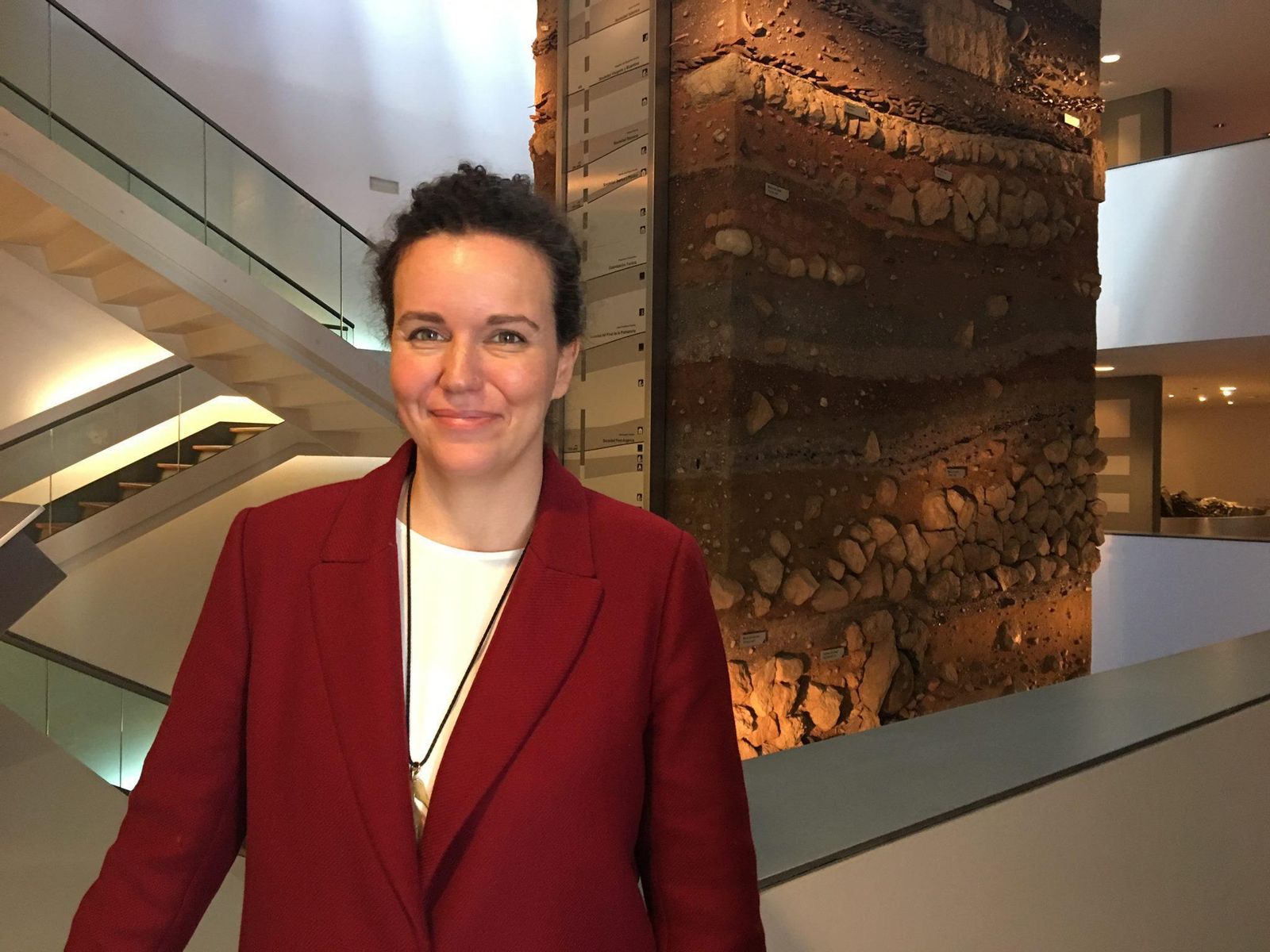 Beba Pérez que es como es conocida María Isabel Pérez llevaba ya cuatro años vinculada al Museo como Conservadora.