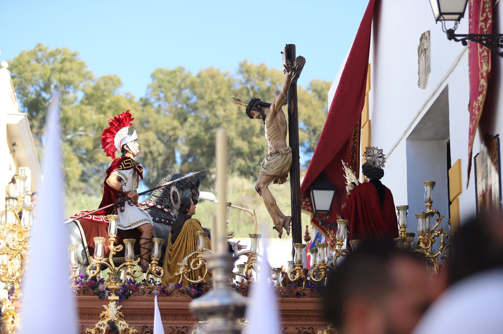 Imágenes de la procesión de la hermandad de la Lanzada de Huelva