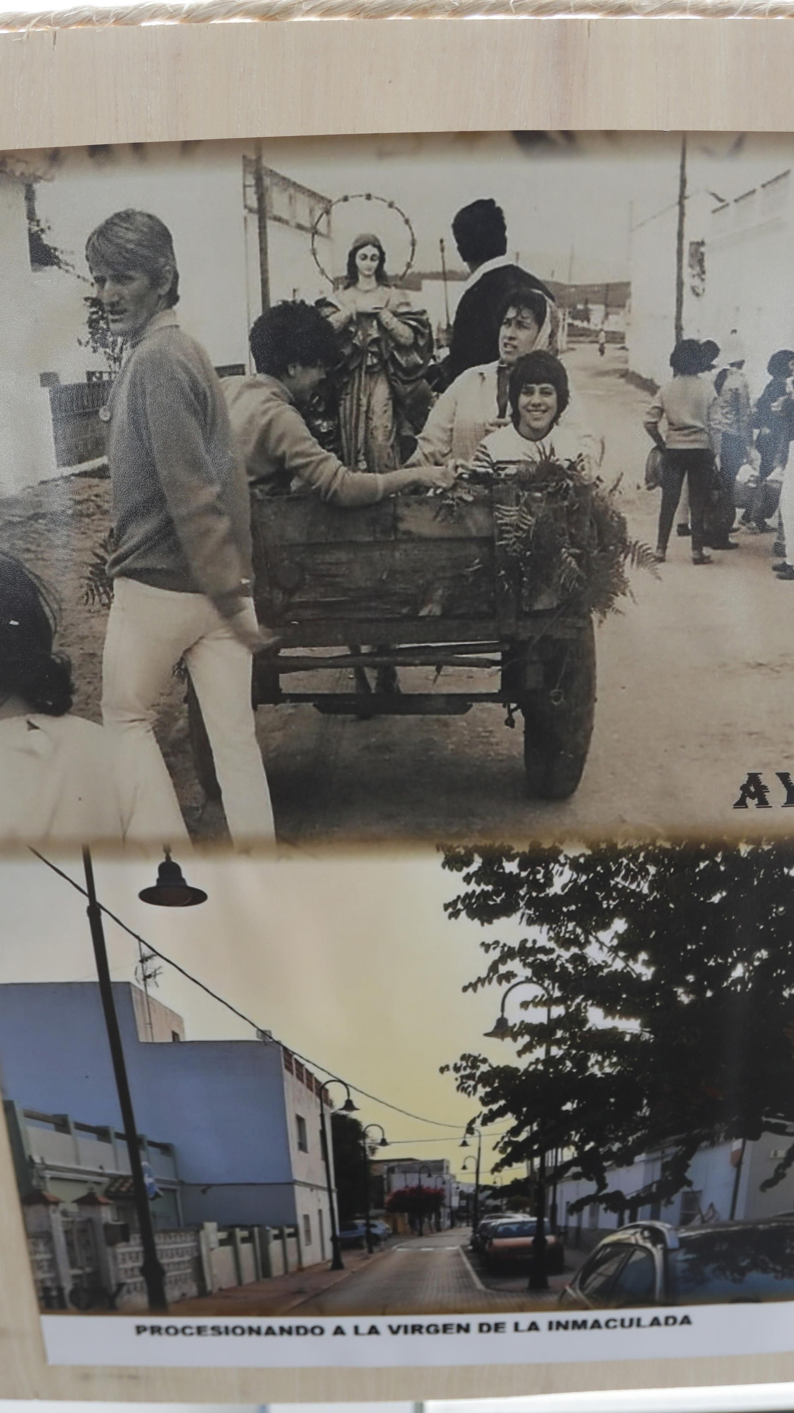 Las fotos de la exposición pasado y presente en el chiringuito El Garito