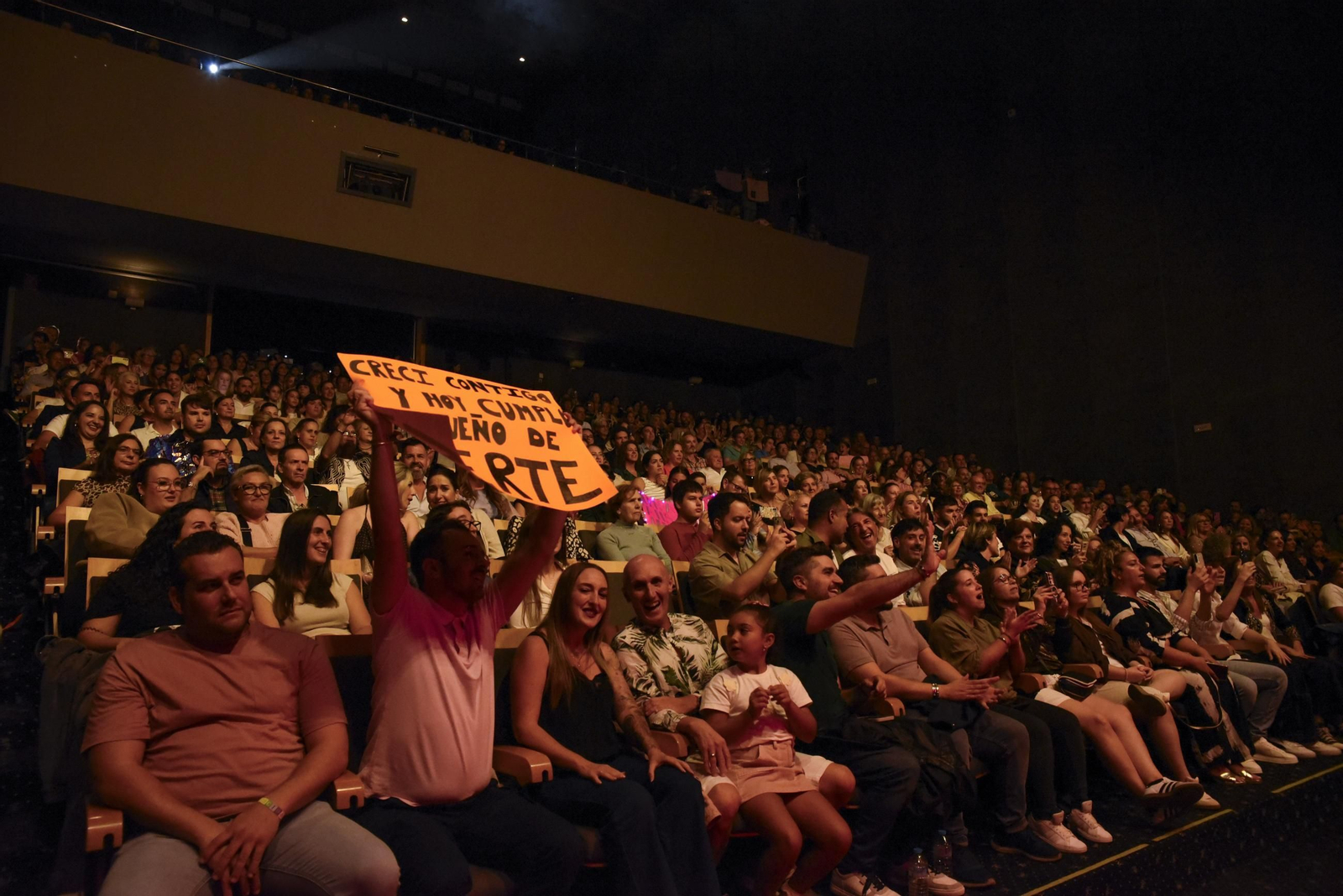 Las fotografías del concierto de Melody en el Palacio de Congresos de La Línea