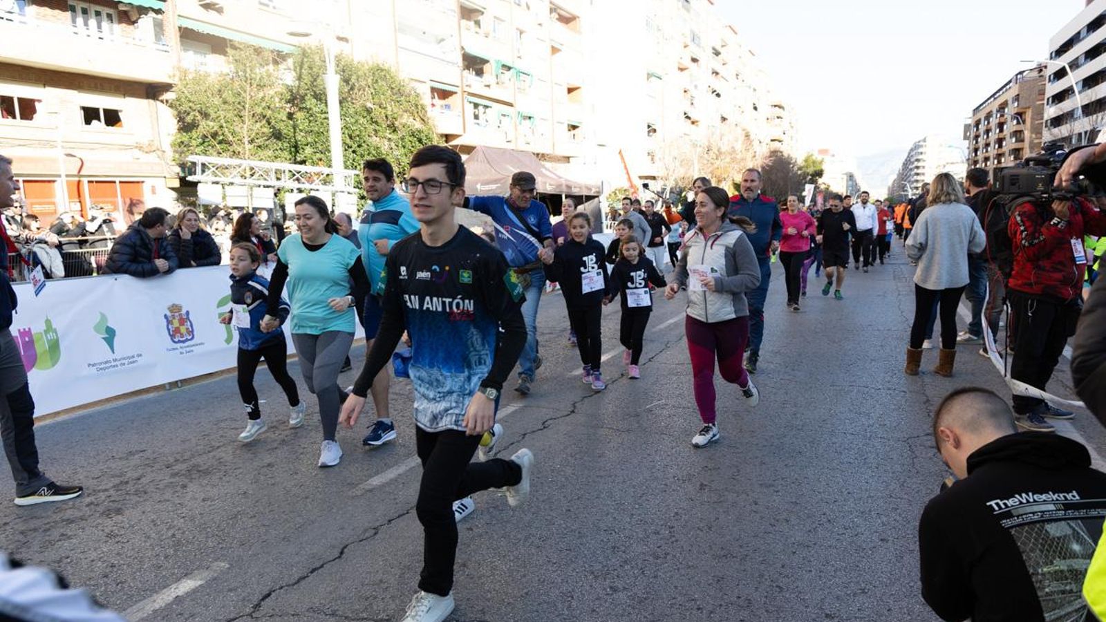 En imágenes: Los niños y niñas de los colegios de Jaén, protagonistas de la San Antón Escolar