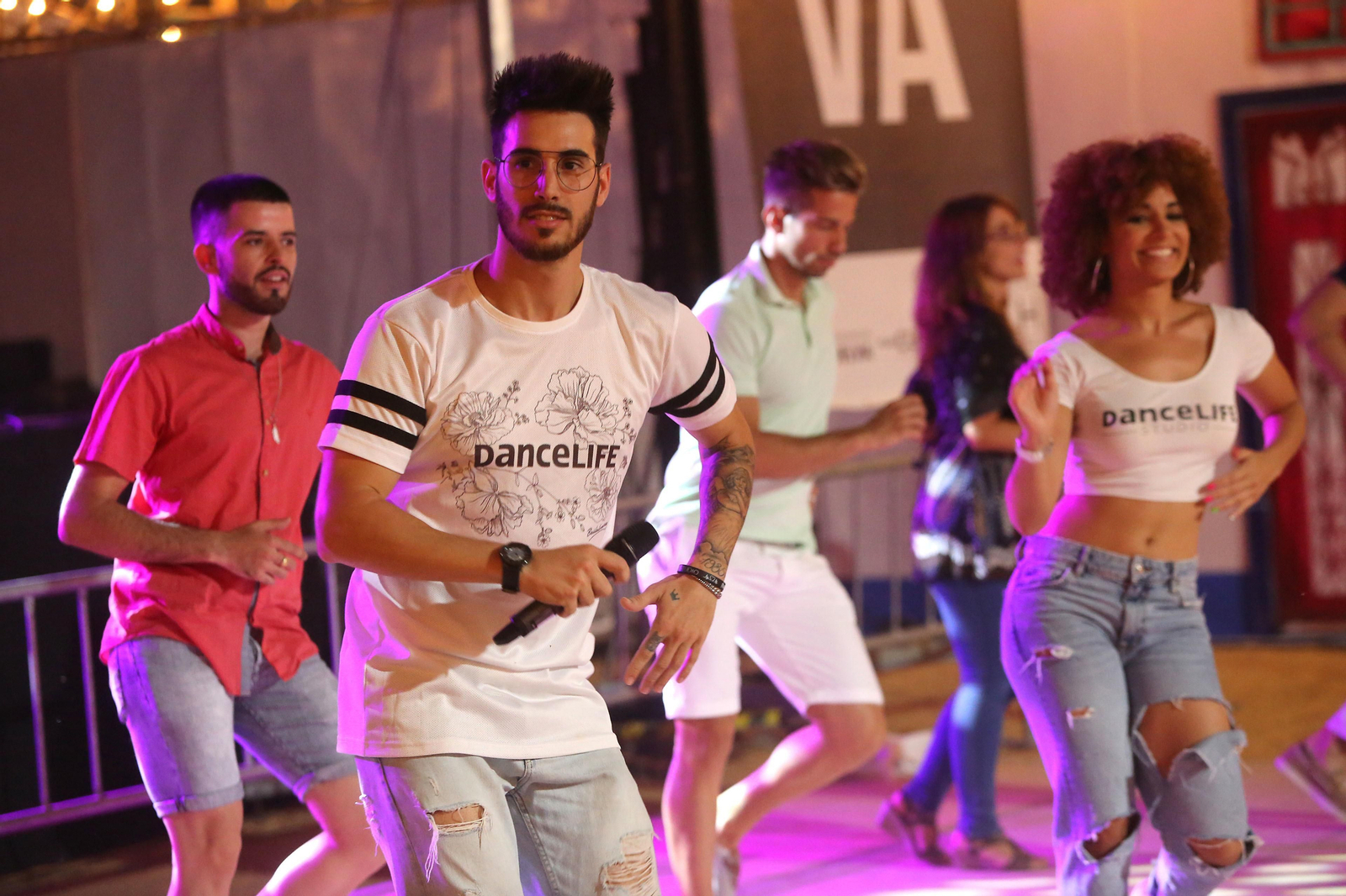 Clase de salsa en el espacio Cultura Huelva
