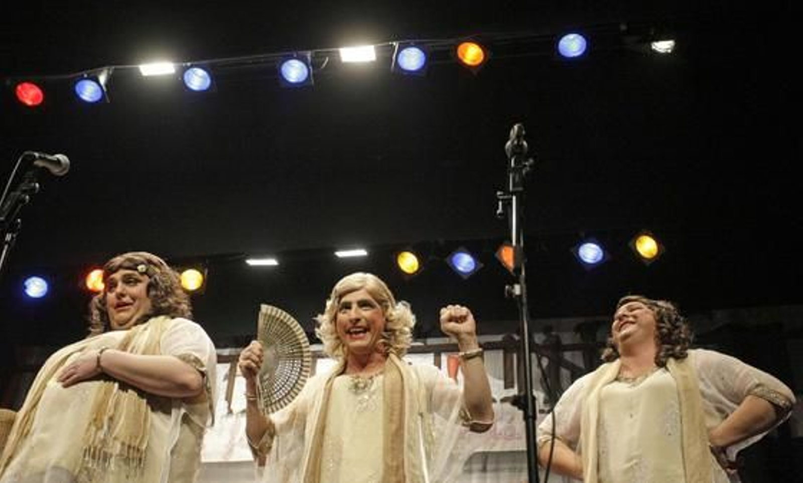 Chirigota 'De nuevo en el mercado'./Erasmo Fenoy  Foto: Erasmo  Fenoy