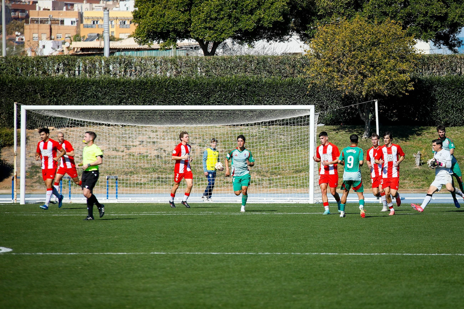 Las imágenes de Segunda RFEF entre Almeria B y recreativo de Granada