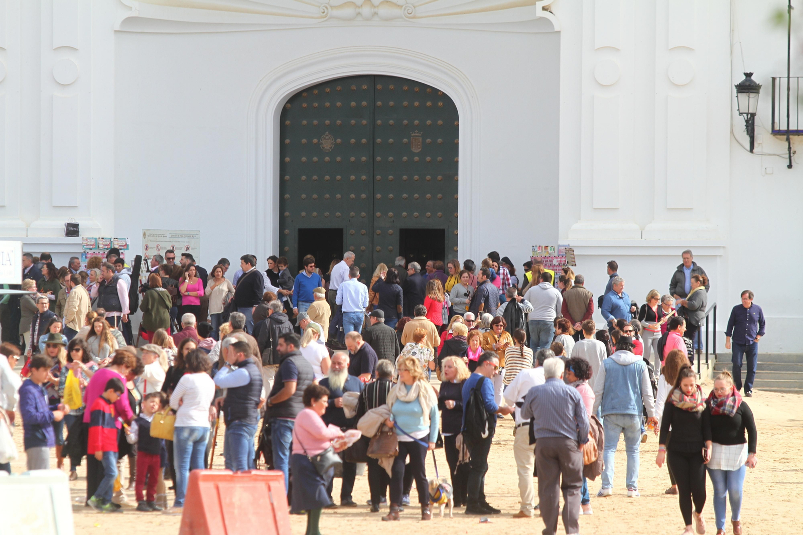 Peregrinación de la Hermanda de Emigrantes al Rocío
