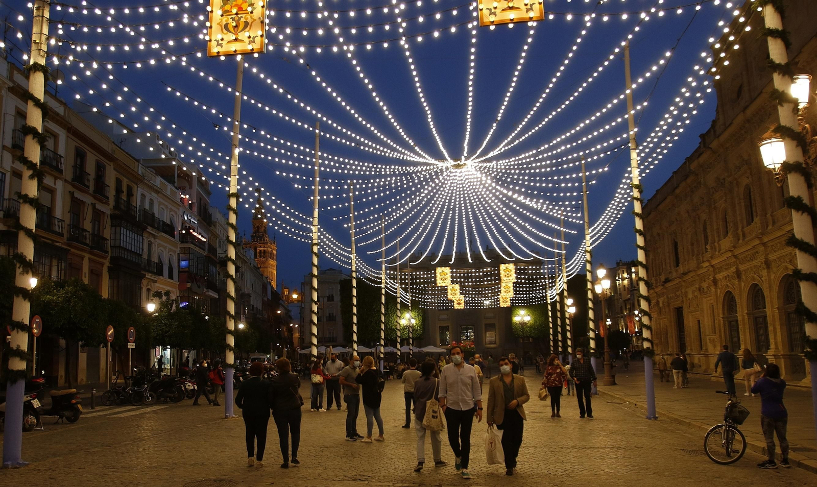 Alumbrado de Feria en San Francisco y el Salvador