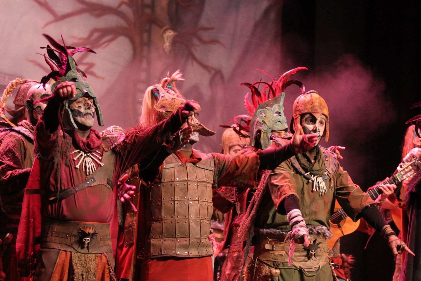 Imágenes del primer día de preliminares de concurso del Carnaval Colombino 2018