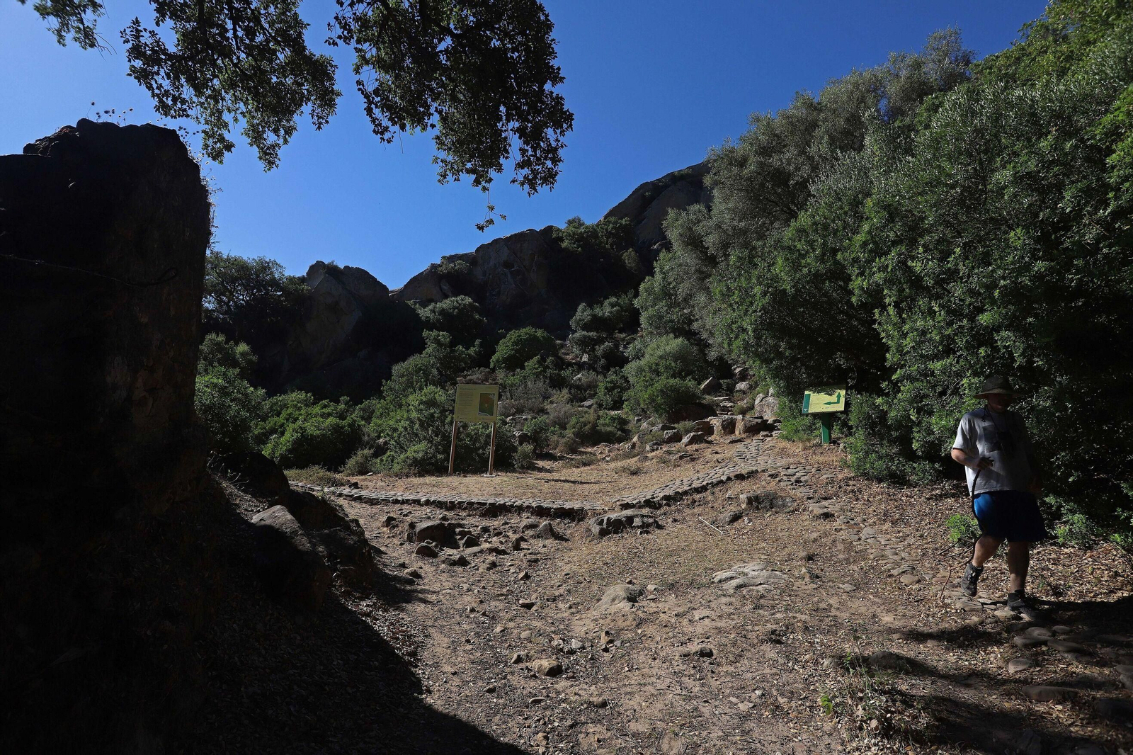 Ruta río Hozgarganta Ruta río Hozgarganta