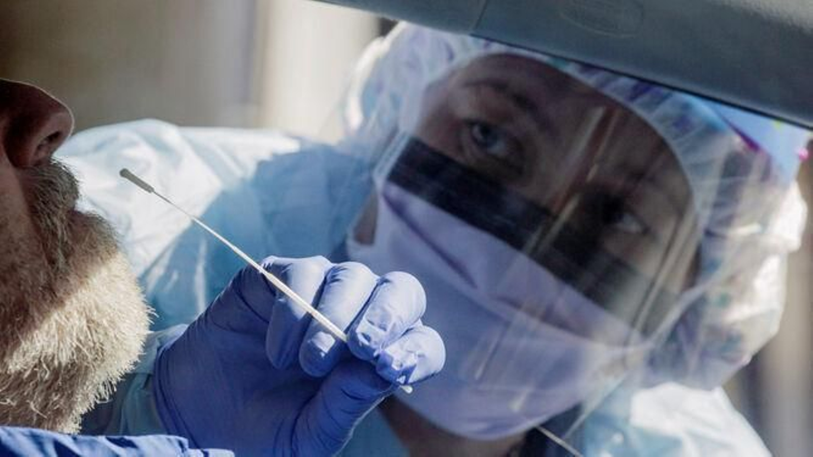 La rapidez en la detección y control de los casos es clave para que no se disparen los contagios.