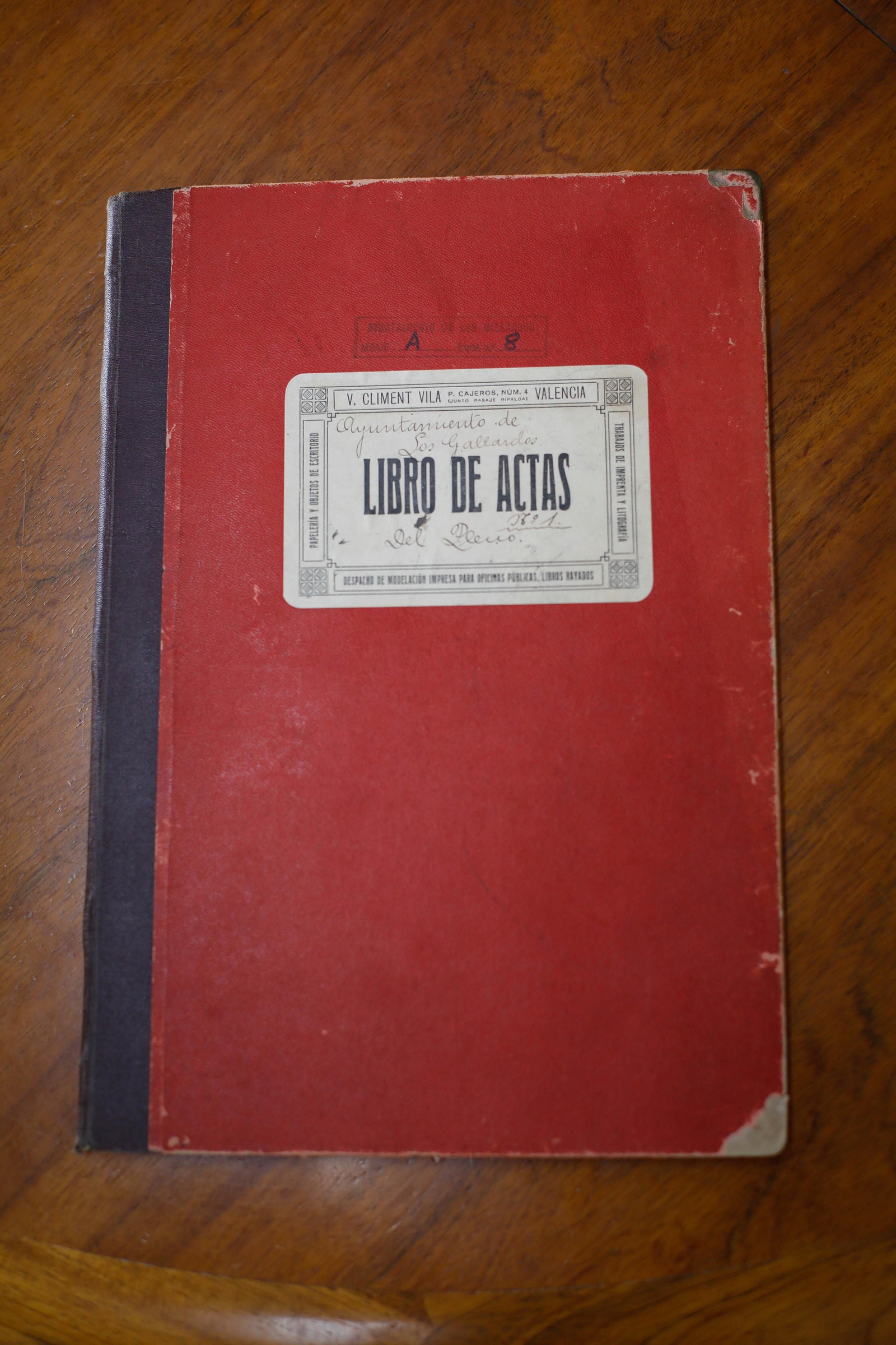 Entrevista al alcalde de los Gallardos y visita al pueblo en imágenes por el centenario como municipio independiente