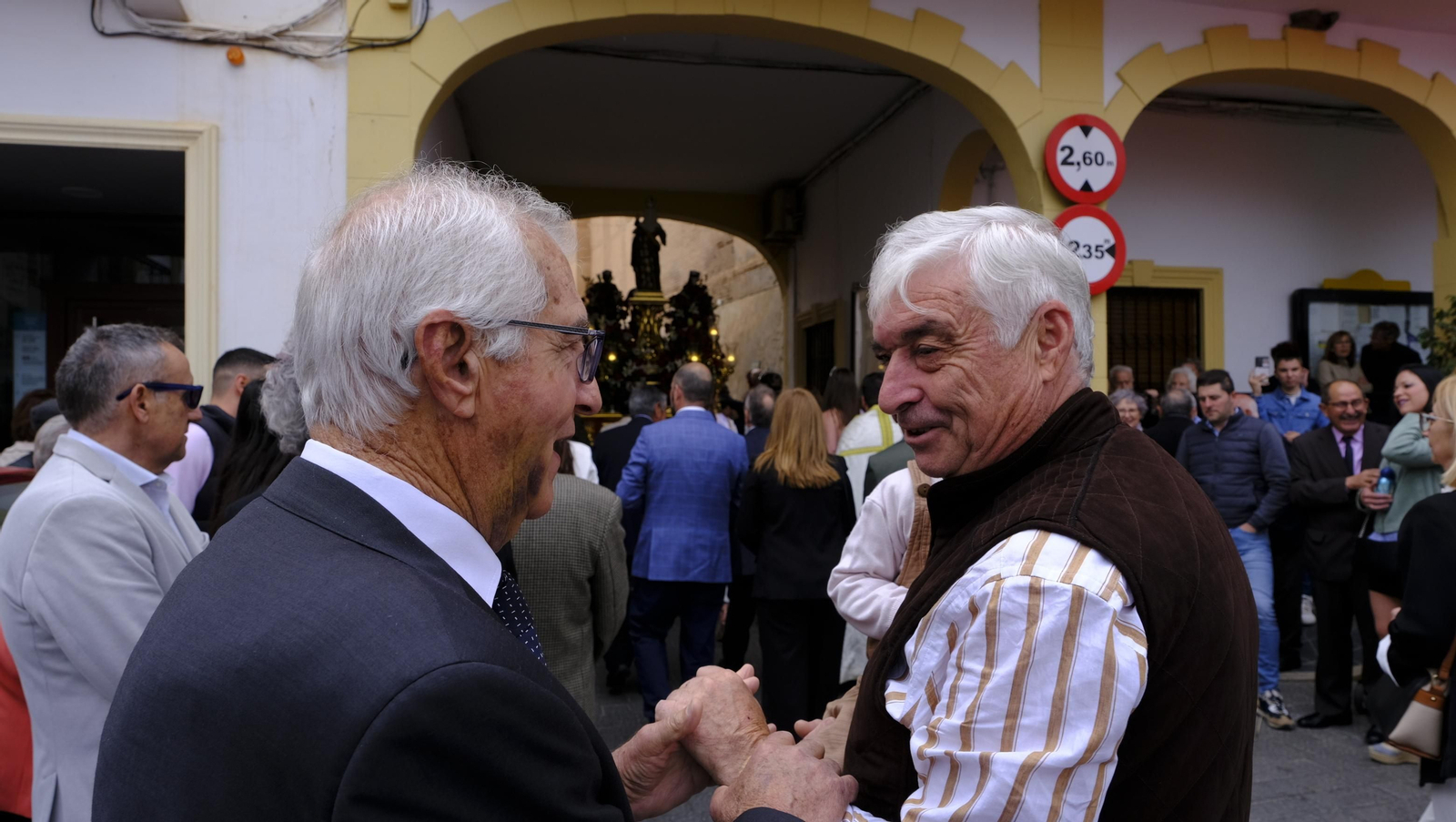 Imágenes de la procesión y paella solidaria en las Fiestas de Abla
