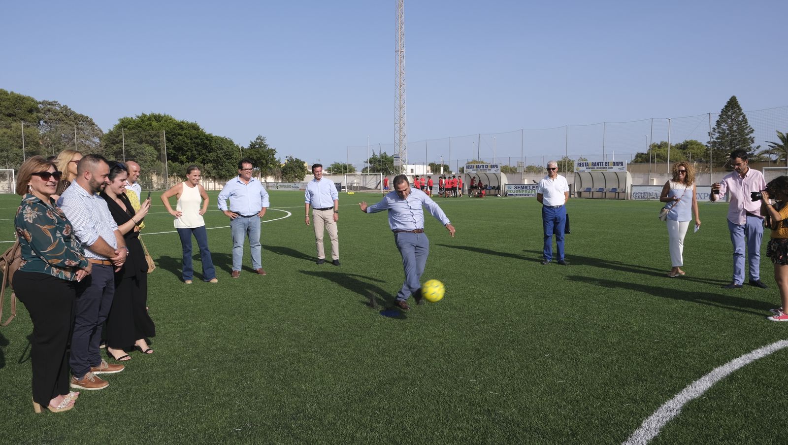Imágenes de la inauguración de la remodelación del Campo de Fútbol de La Mojonera