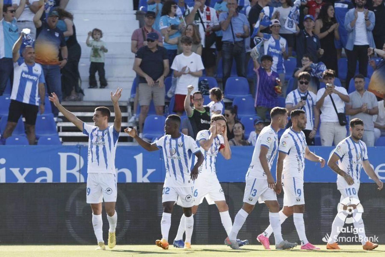 El Leganés celebra su primer gol.
