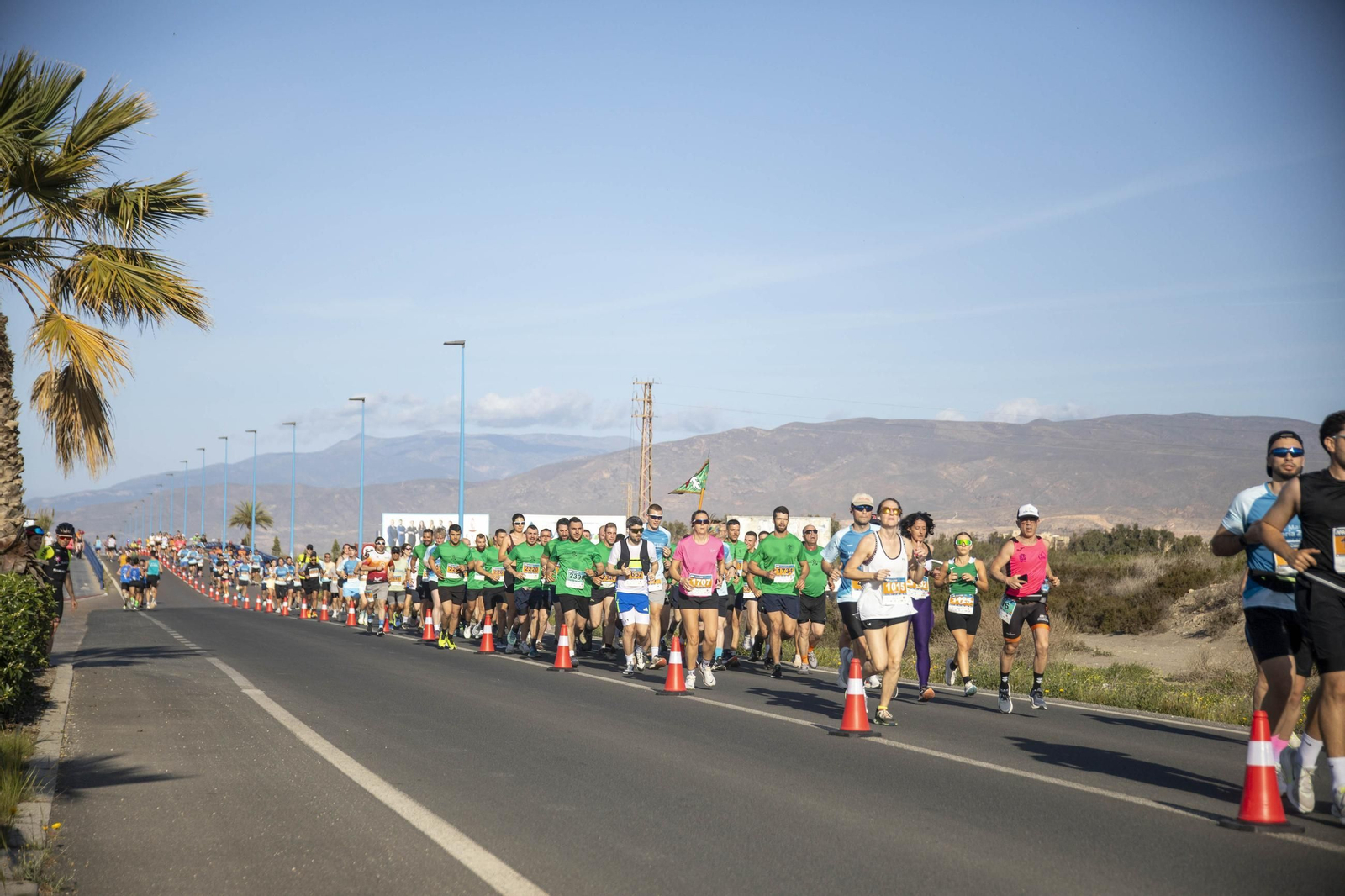El Medio Maratón de Almería 2025, en imágenes