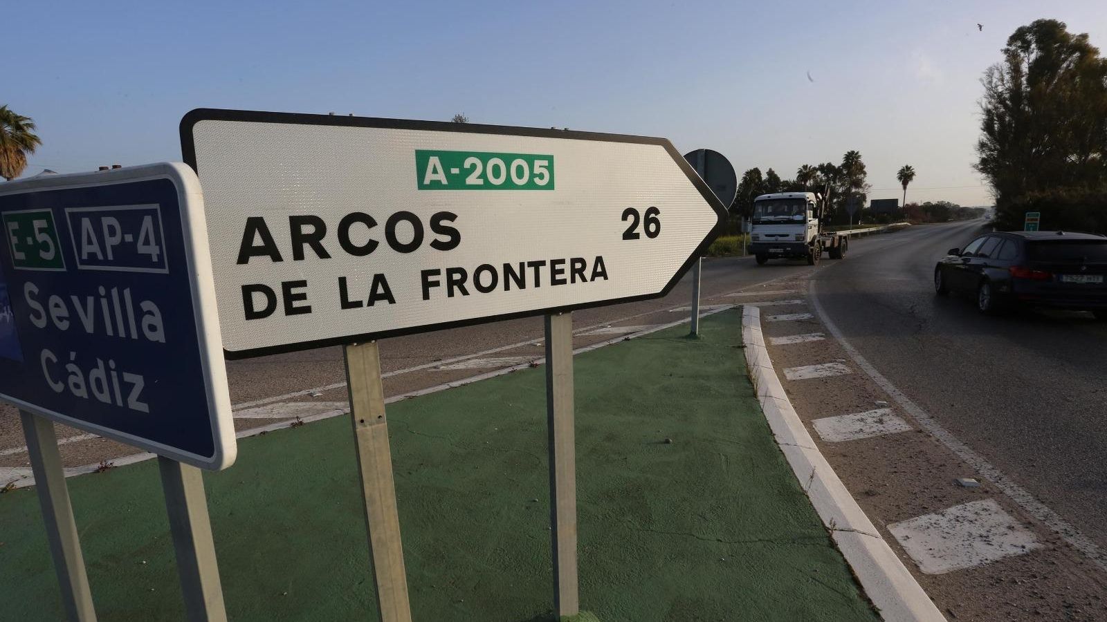 La carretera A-2005, que une Jerez con la autovía de Arcos.