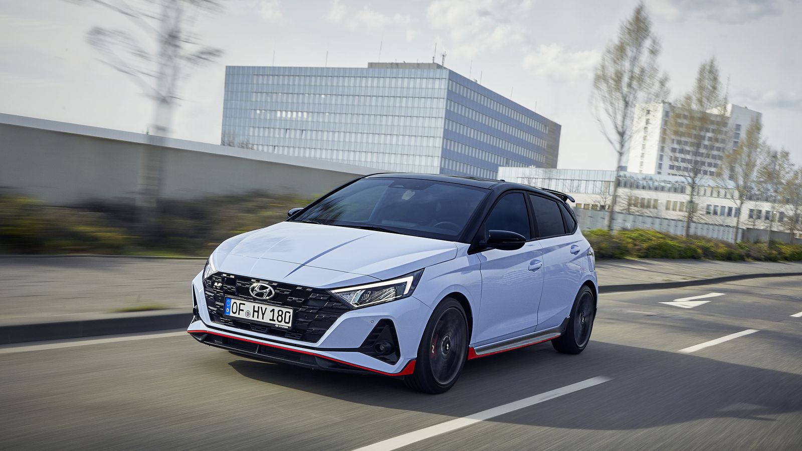 Pura pasión por la conducción en formato utilitario. El i20 N es ligero y preciso, también muy rápido en toda circunstancia.