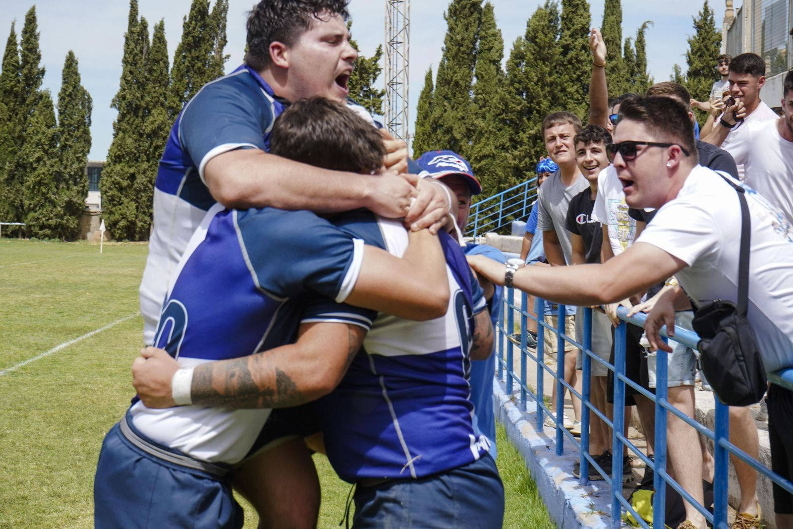 Las mejores fotos del partido del ascenso a División de Honor B de rugby entre Universidad de Granada y Portuense