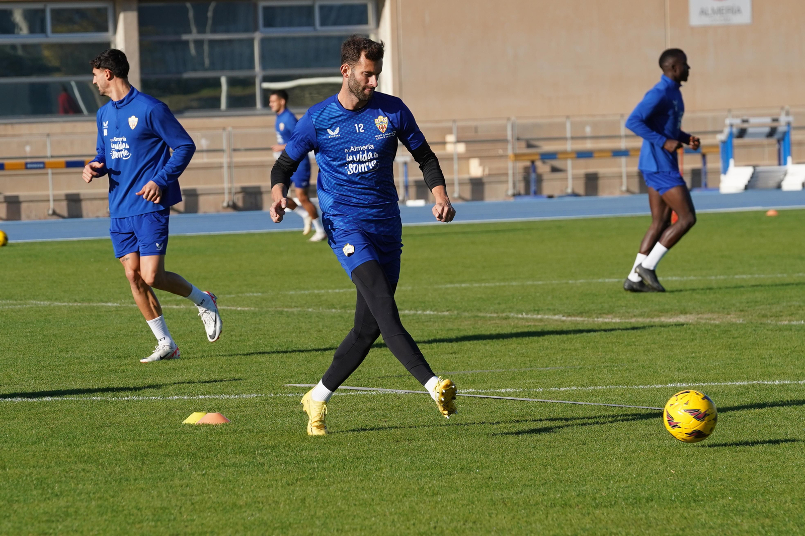 Baptistao volverá a comandar el ataque rojiblanco en Montjuic