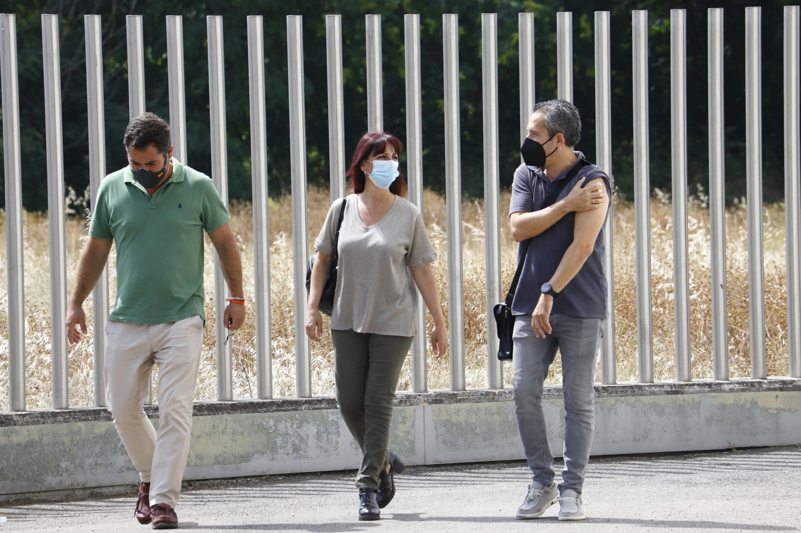 La vacunación del profesorado contra el coronavirus, en imágenes