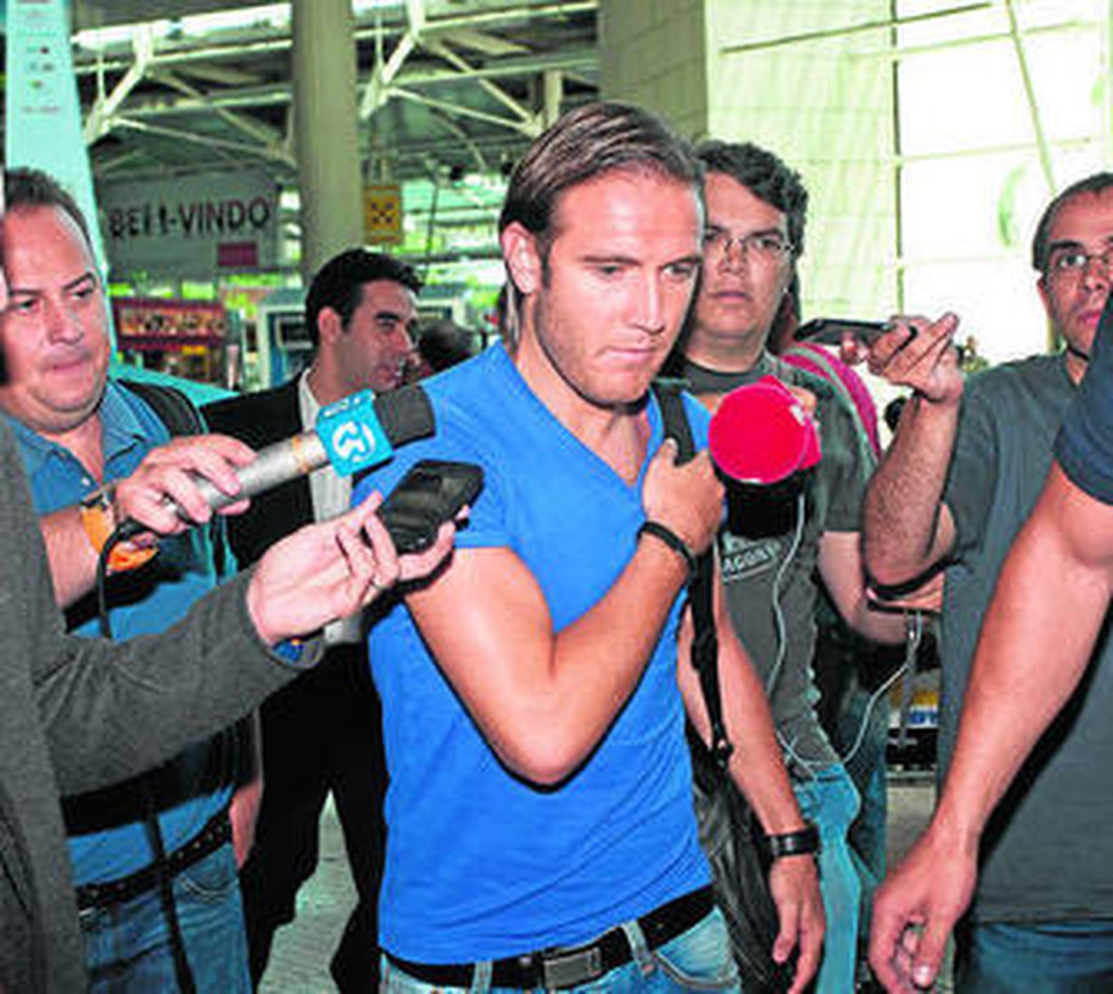 Diego Capel, a su llegada ayer a Lisboa.