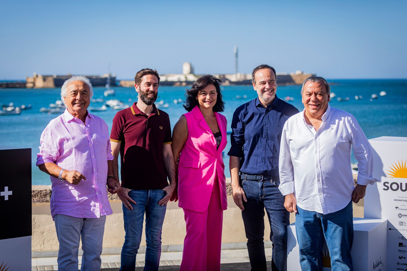 Las imágenes del photocall del Sotuh Festival en La Caleta este domingo: Adriana Ozores y  Los del Río