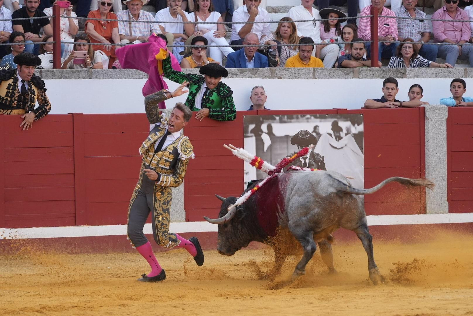 La corrida de toros de Ferrera, Escribano y Lamelas en Pozoblanco, en imágenes