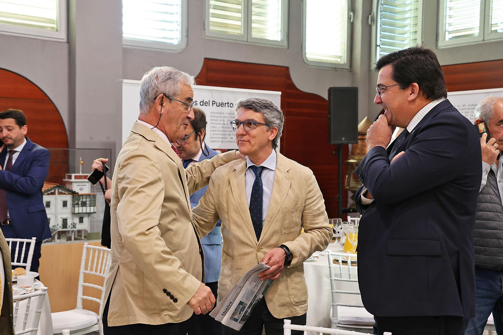 Imágenes de los invitados al desayuno-coloquio de Huelva Información patrocinado por Alter Enersun