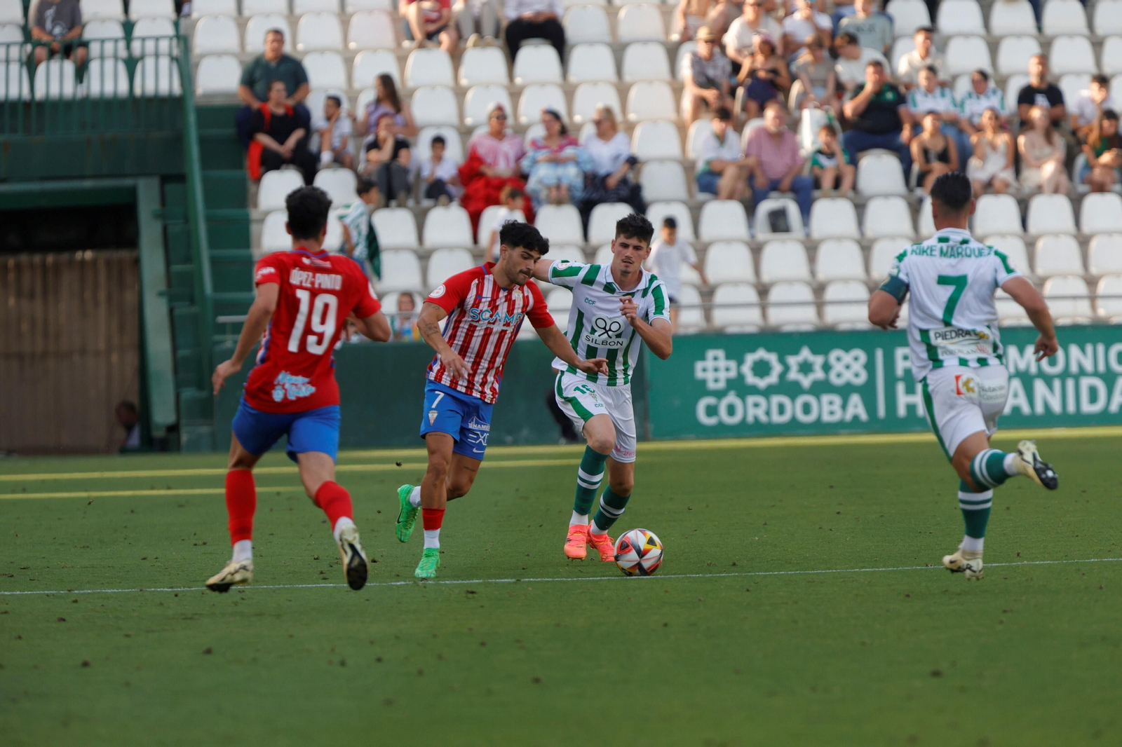 Las fotos del Córdoba-Algeciras de la última jornada de Primera Federación (1-0)