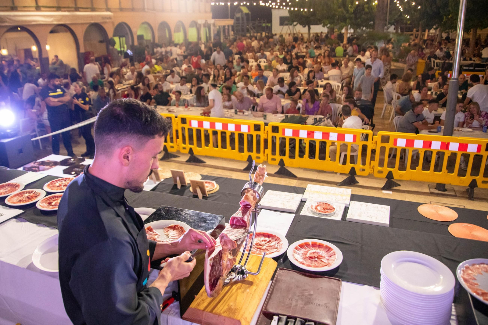 Concurso de cortadores de jamón en Serón, en imágenes