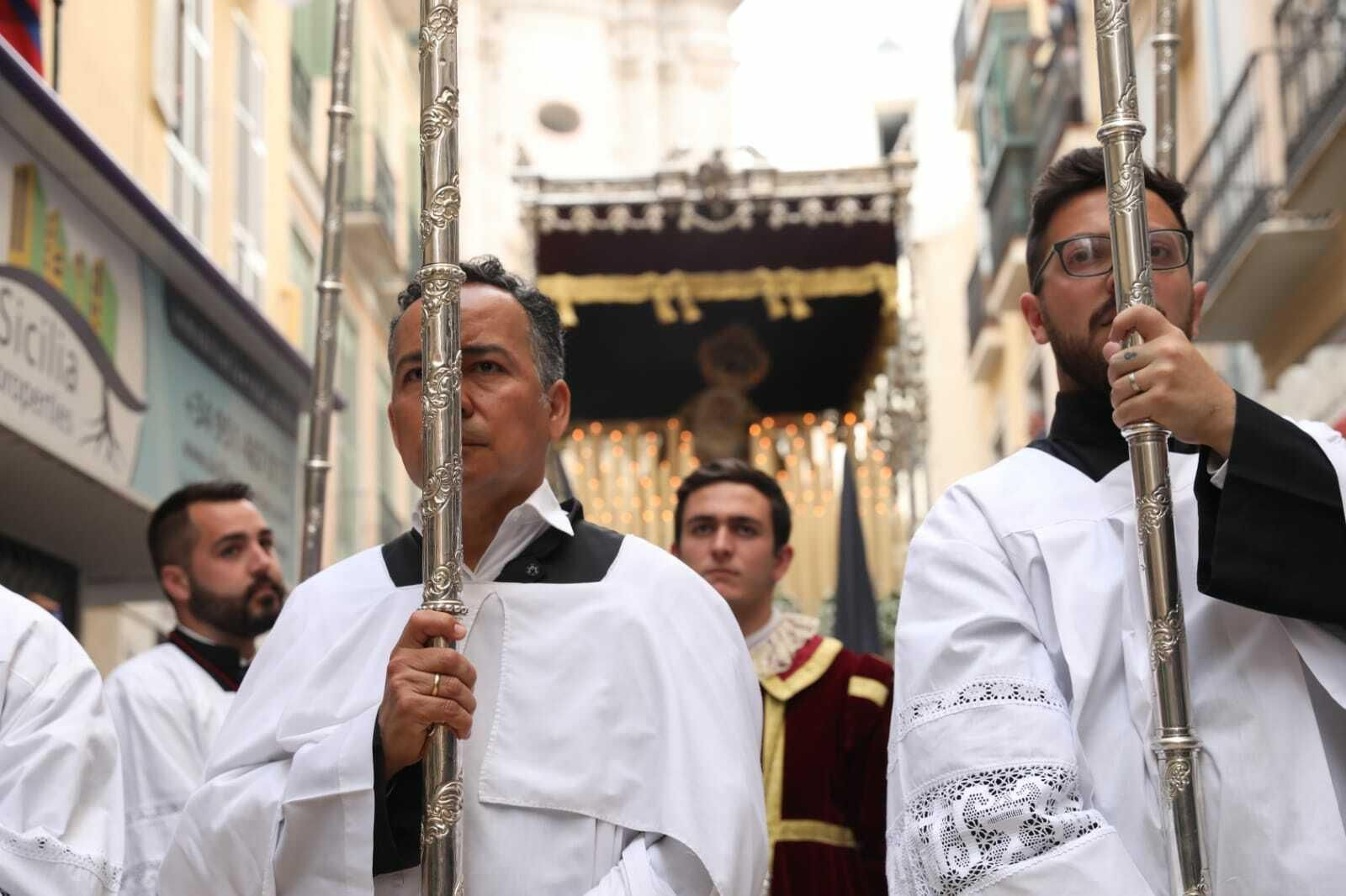 Las fotos de Dolores de San Juan del Viernes Santo en Málaga Las fotos de Dolores de San Juan del Viernes Santo en Málaga