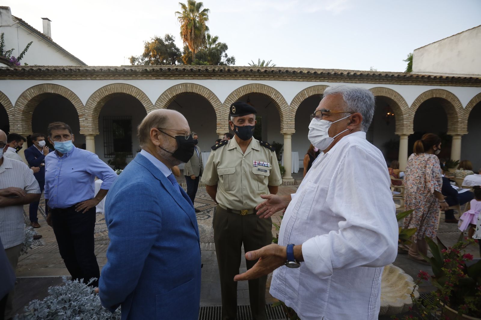 La presentación del libro 'Centenario de los Patios de Córdoba', en imágenes
