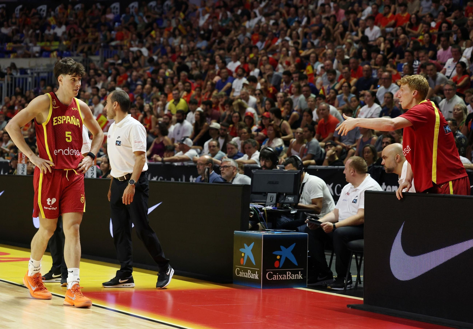 España-República Checa, en fotos