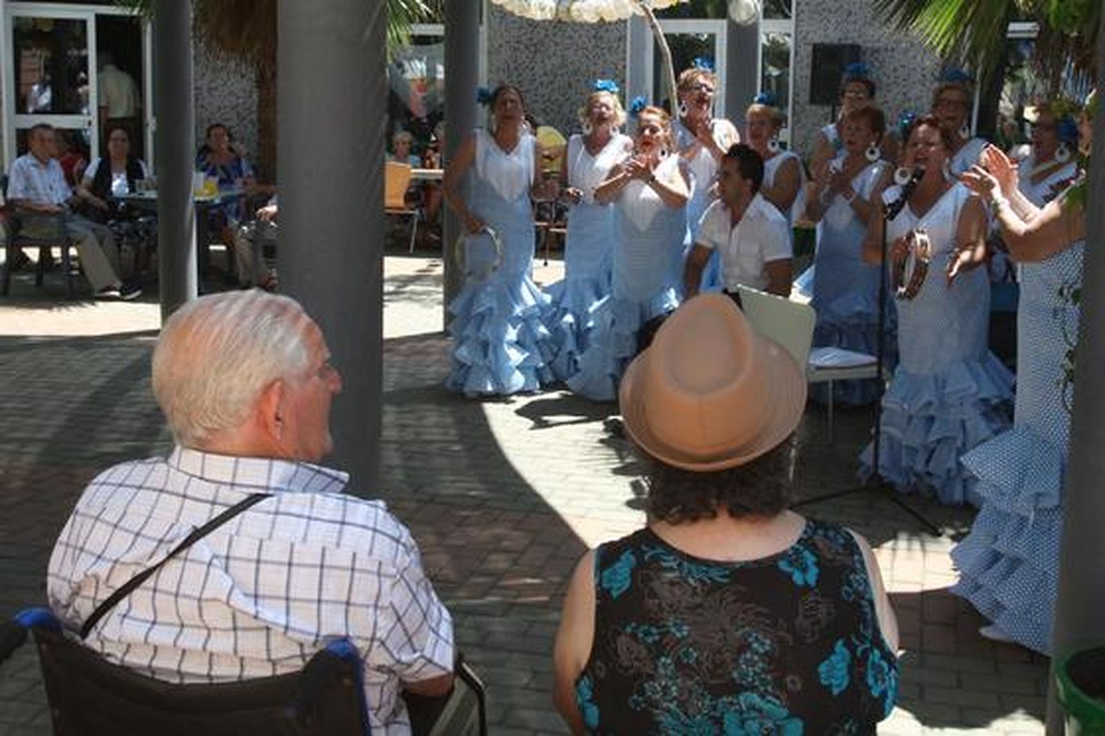 El centro de día de mayores El Junquillo también celebró la jornada.

Foto: Paco Guerrero