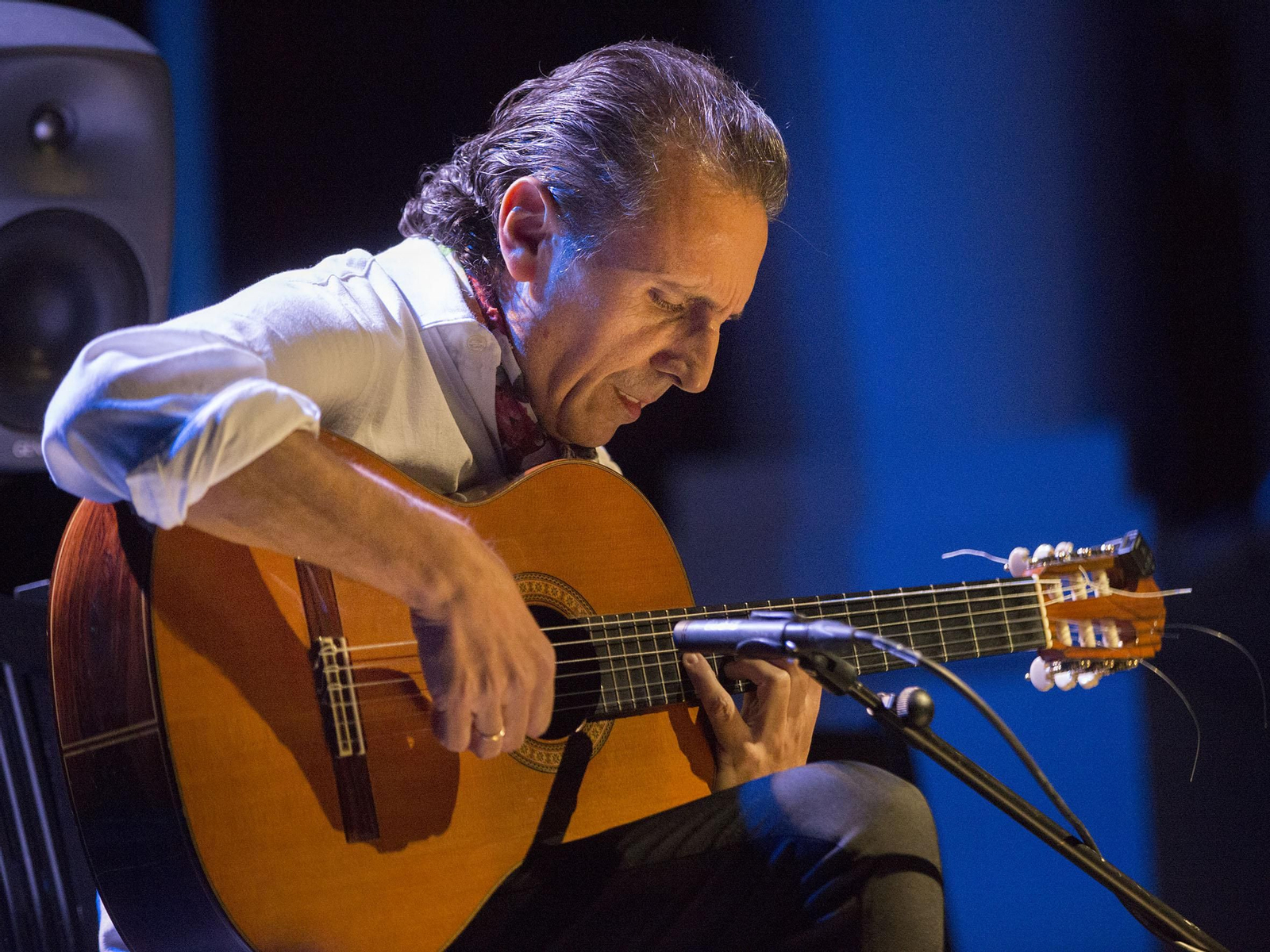 El guitarrista Juan Carlos Romero durante una actuación en La Bienal de Sevilla