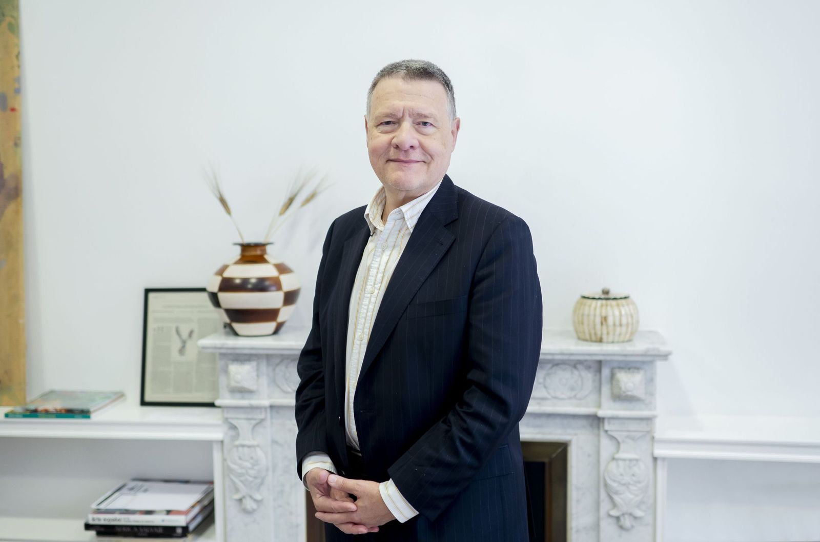 El ex ministro Jordi Sevilla anuncia un manifiesto en enero para preparar una alternativa socialdemócrata a la 'podemización' de Sánchez.