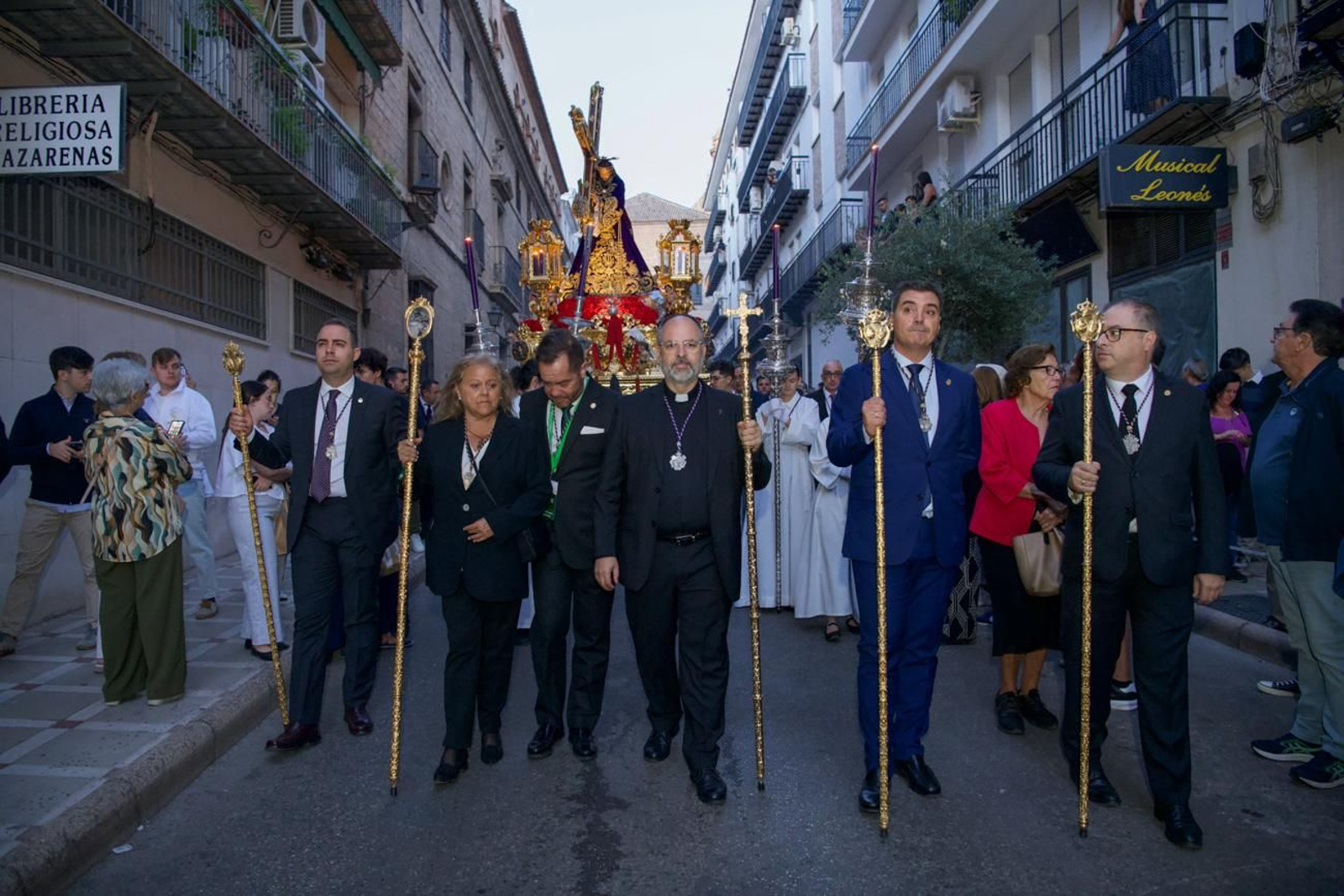 El Abuelo abre el camino de la histórica Magna en Jaén