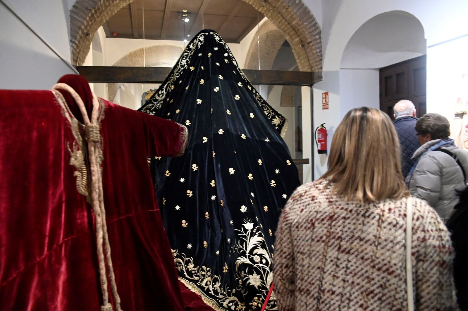 Las mejores fotos de la exposición 'El legado de la fe' sobre patrimonio cofrade cordobés restaurado