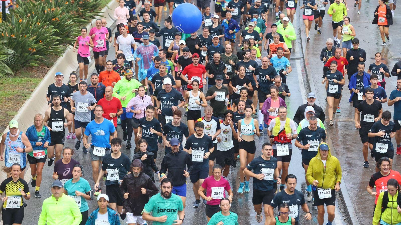 Búscate en las fotos de la Carrera Urbana Ciudad de Málaga 2024