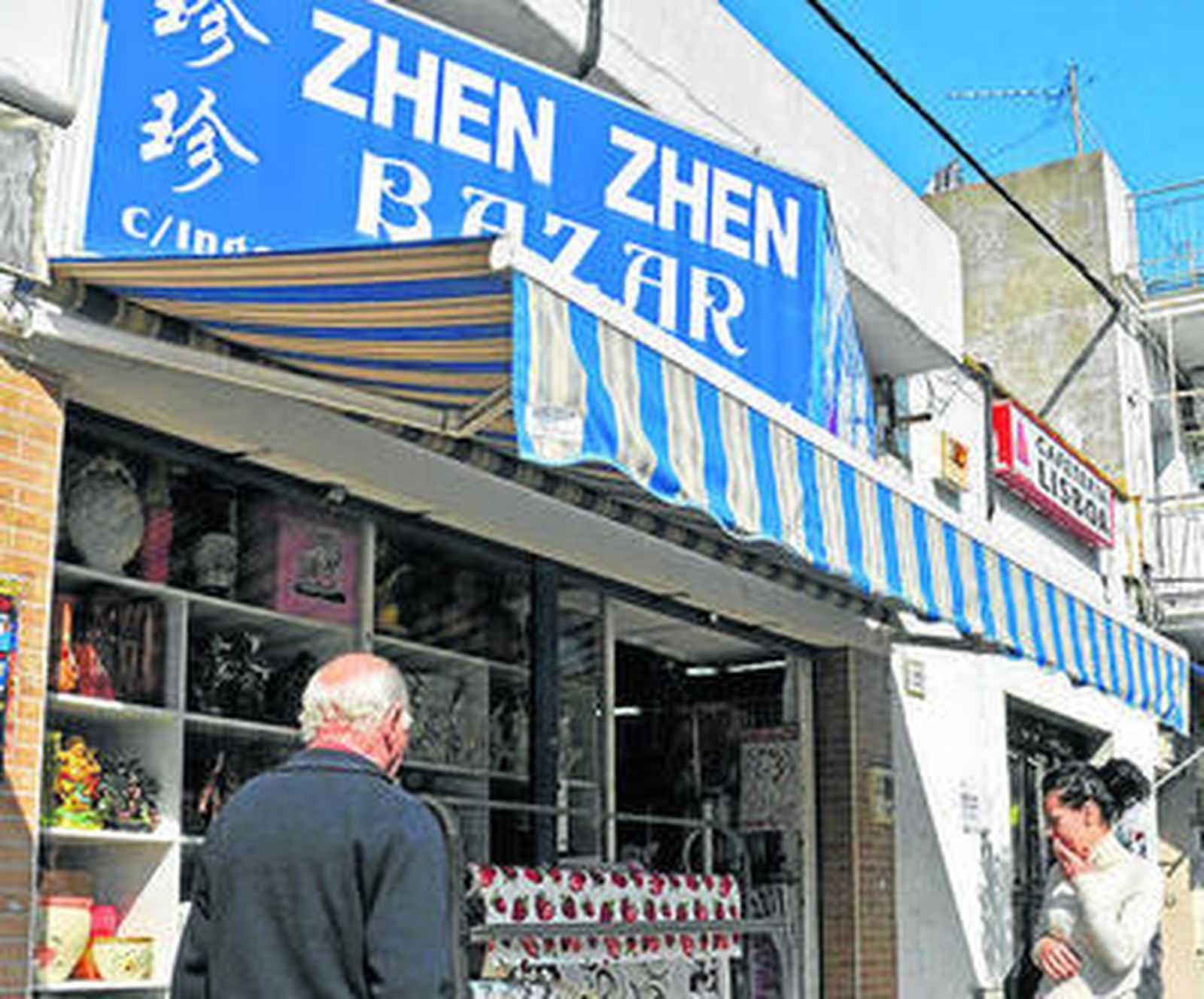 Su Eminencia se vuelve amarilla