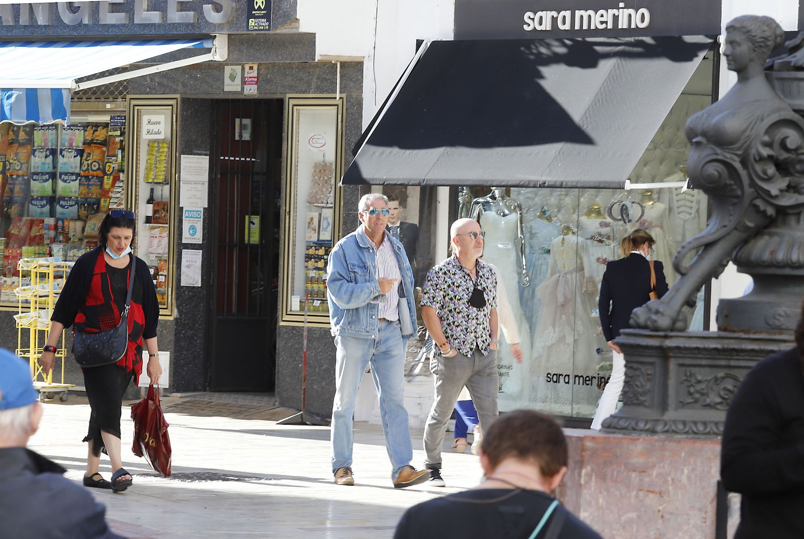Imágenes del lunes 11 de octubre en Huelva