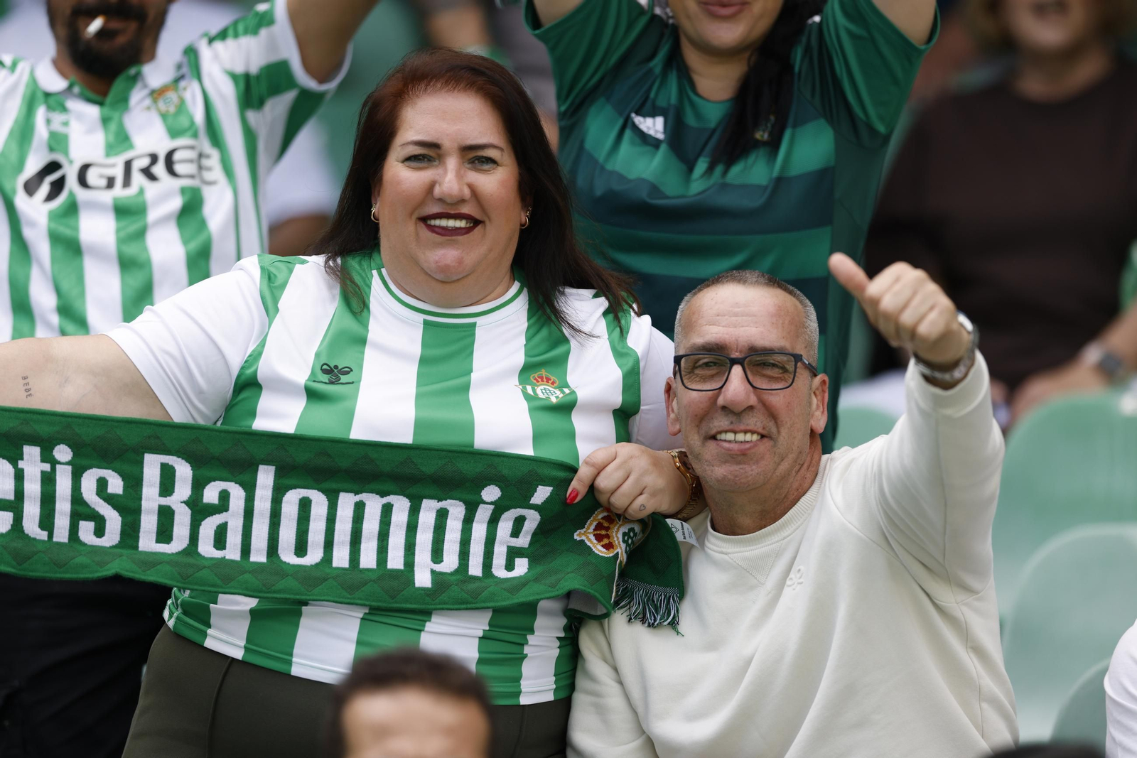 Búscate en las fotos del Betis - Villarreal