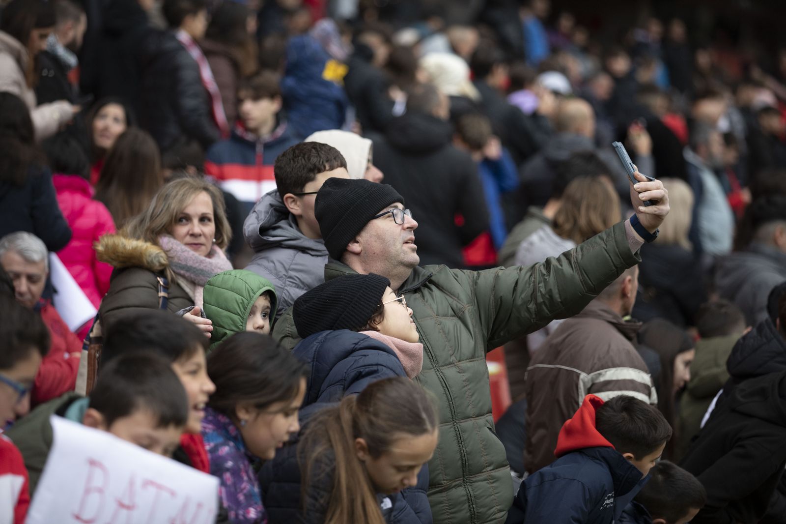 Las mejores imágenes del entrenamiento con público del Granada CF