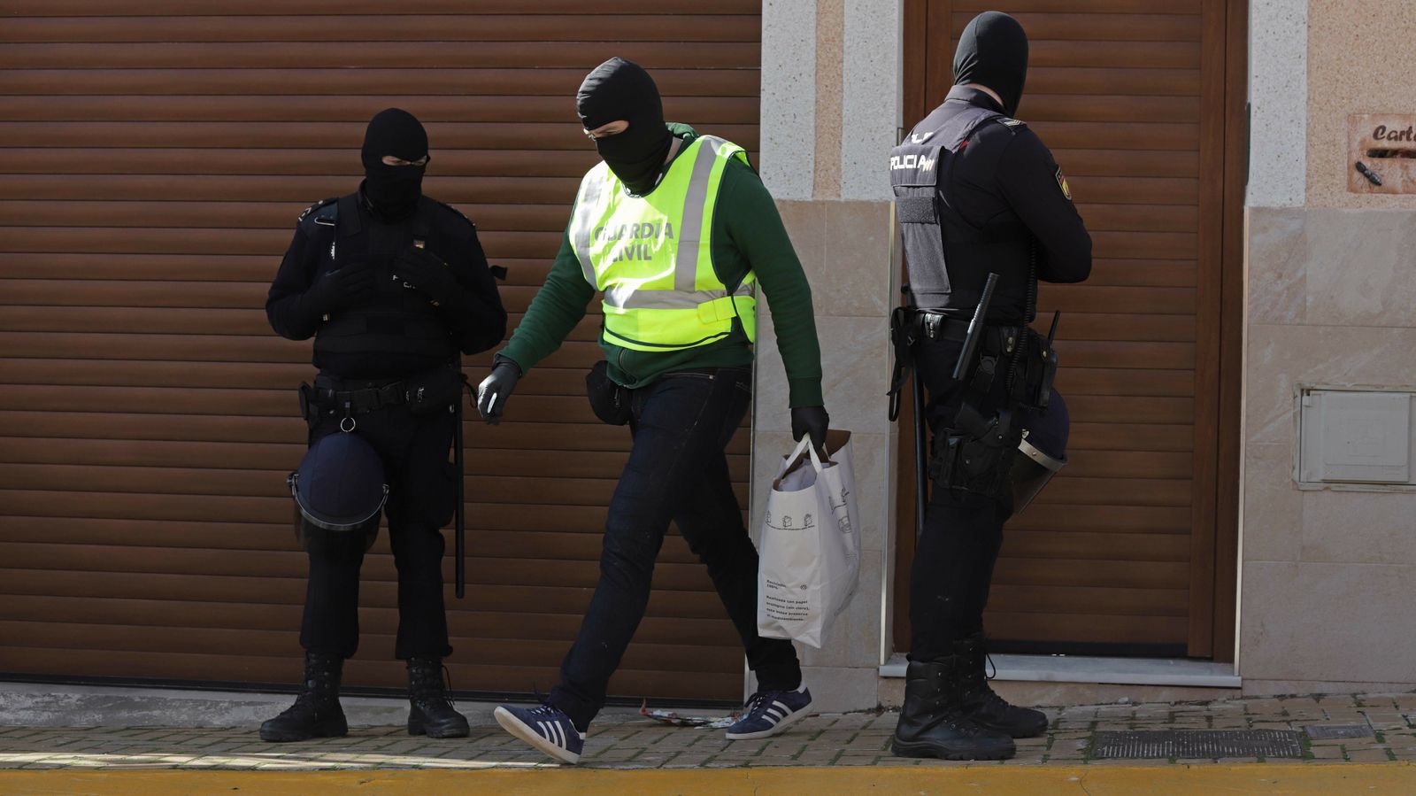 Imágenes del operativo contra el narcotráfico en Algeciras